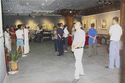 陜西省油畫藝術(shù)研究會暑期寫生交流展在西安開幕